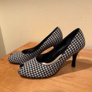 Linea Paolo Herringbone Peep Toe Heel